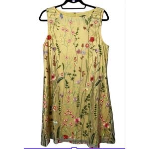 Tahari Shift Dress Sz 10 Petite Yellow Floral Embroidered Sleeveless Bright